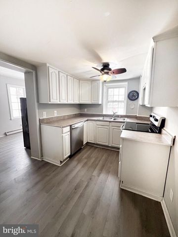 114 N BROWN ST, Lewistown, PA 17044