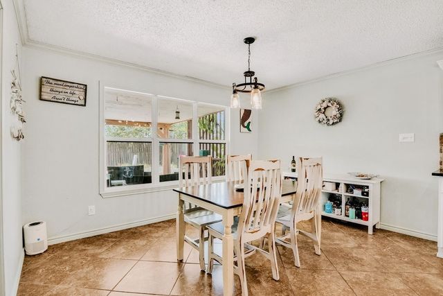 2311 Willow Dr, Portland, TX 78374