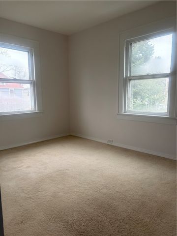 124 North Fulton Street 122, Auburn, NY 13021