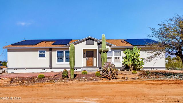 9941 S Big Thunder Drive, Vail, AZ 85641