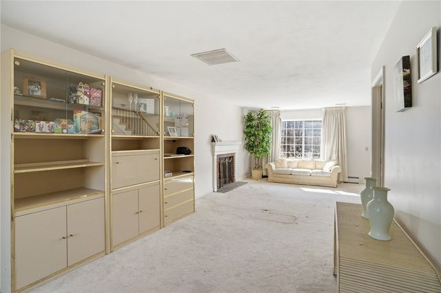 56 Governors Hill Road 566, West Warwick, RI 02893