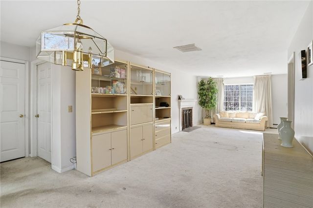 56 Governors Hill Road 566, West Warwick, RI 02893