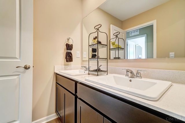 3701 Heritage Farm Lane, Batavia Twp, OH 45102