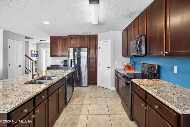 2917 BERTA Place, Green Cove Springs, FL 32043