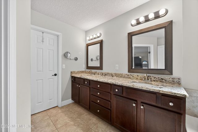 2917 BERTA Place, Green Cove Springs, FL 32043