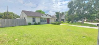 5501 Huisache Street, Houston, TX 77081