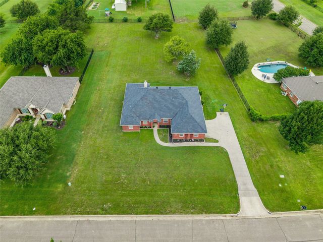 5008 Running Brook Drive, Joshua, TX 76058