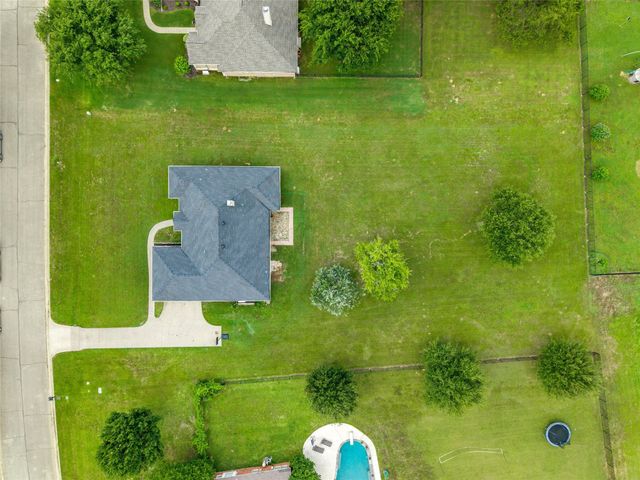 5008 Running Brook Drive, Joshua, TX 76058