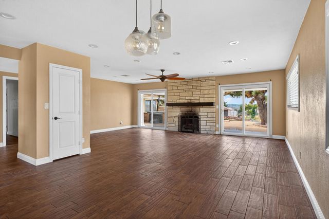 58476 Joshua Lane, Yucca Valley, CA 92284