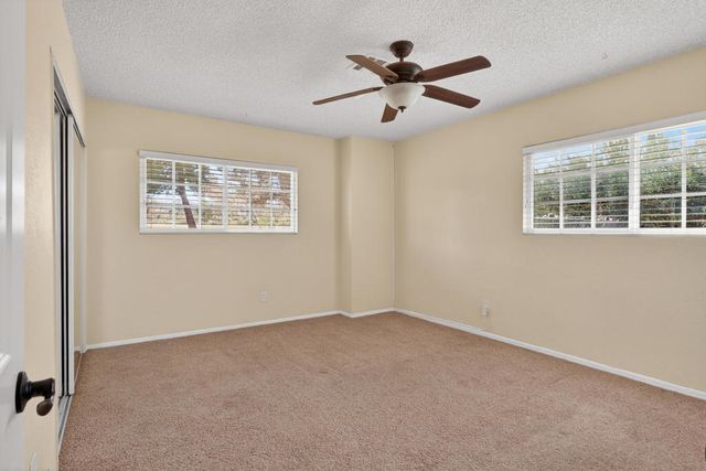 58476 Joshua Lane, Yucca Valley, CA 92284