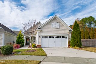 727 Bradhurst Place, Cary, NC 27519