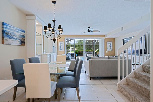 435 Capistrano Drive, Palm Beach Gardens, FL 33410