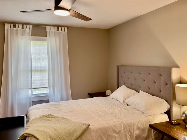 710 E College Street, Mayfield, KY 42066
