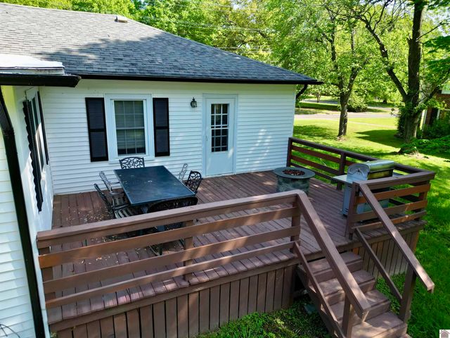 710 E College Street, Mayfield, KY 42066