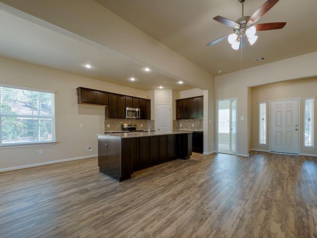 13002 Laura Lake, Willis, TX 77318