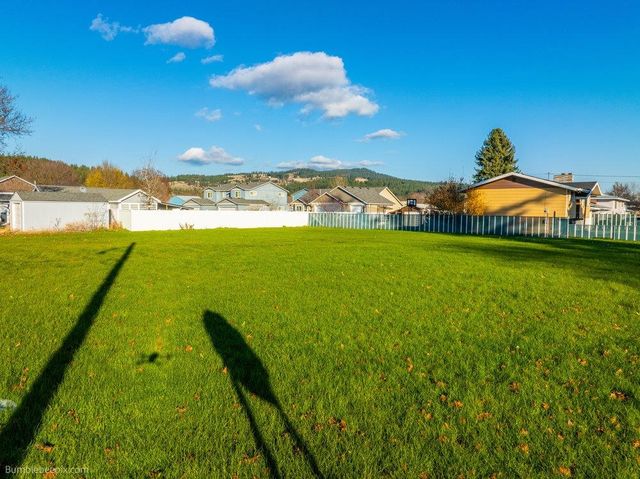 13909 E Wellesley Ave, Spokane Valley, WA 99216