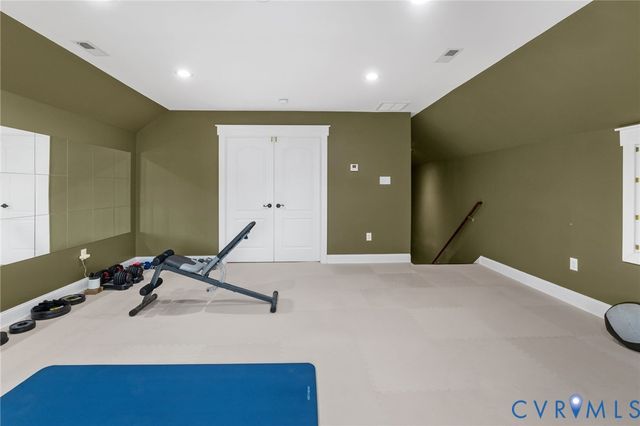 16212 Old Castle Rd, Midlothian, VA 23112