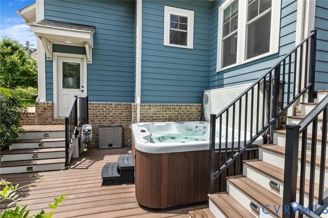 16212 Old Castle Rd, Midlothian, VA 23112