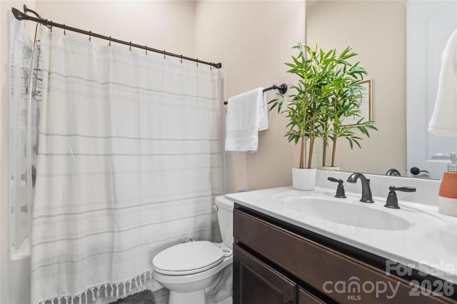11422 Glanmire Drive, Matthews, NC 28105