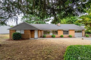 20318 19th Avenue NE, Shoreline, WA 98155