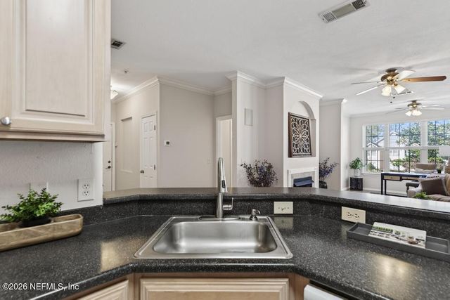 13810 SUTTON PARK Drive N 323, Jacksonville, FL 32224