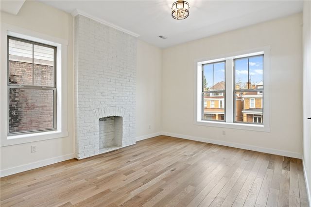 5522 Jackson St, Highland Park, PA 15206