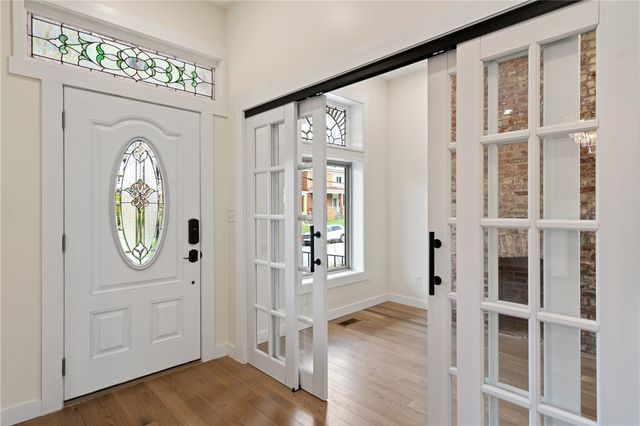 5522 Jackson St, Highland Park, PA 15206