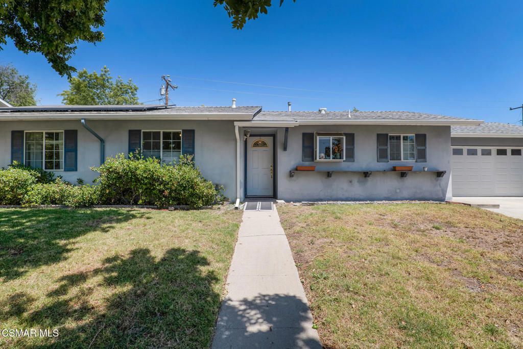 Image 1 of property listing at 1102 Ayers Avenue, Ojai, CA 93023