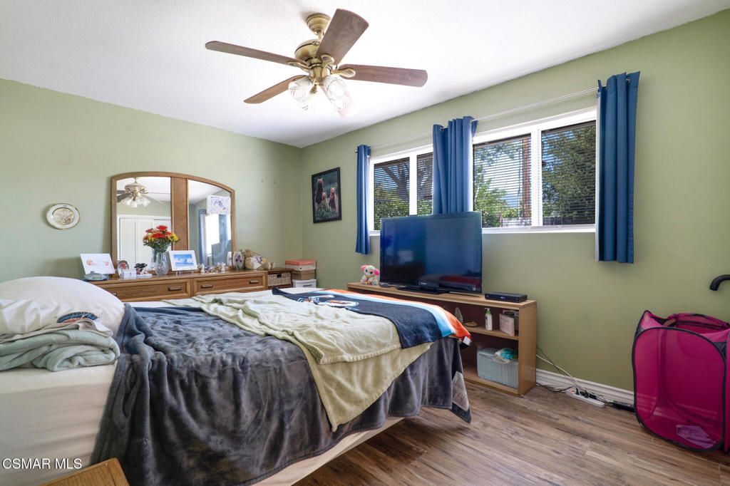 Image 13 of property listing at 1102 Ayers Avenue, Ojai, CA 93023