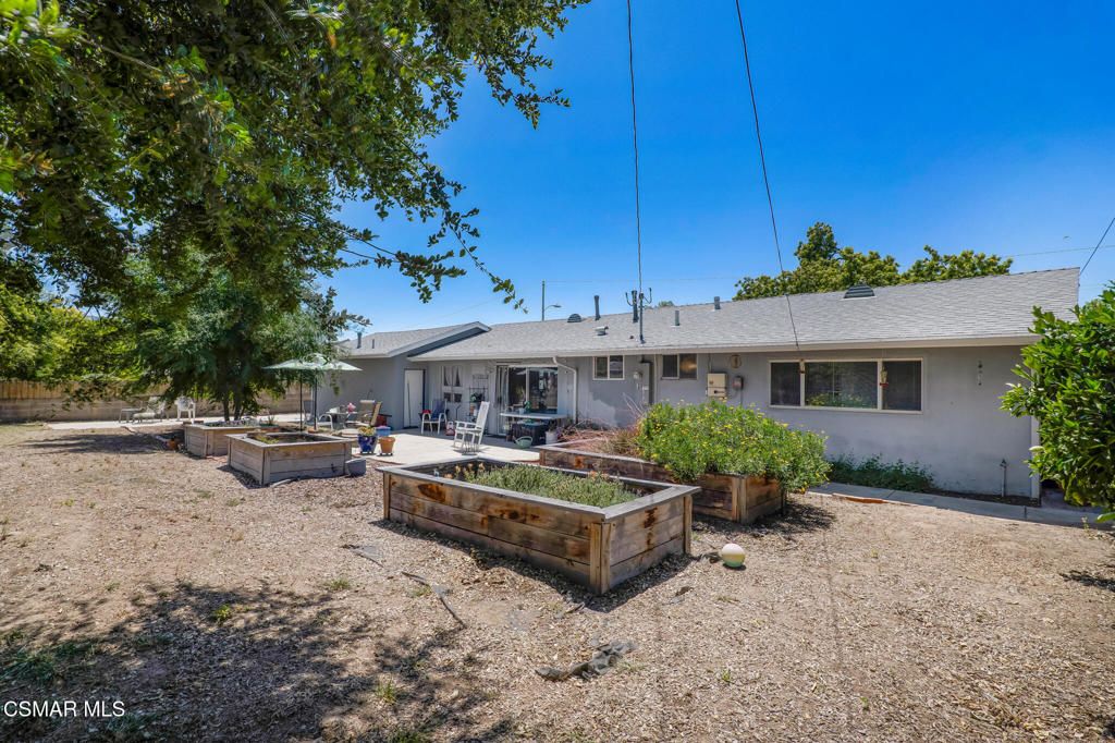 Image 2 of property listing at 1102 Ayers Avenue, Ojai, CA 93023