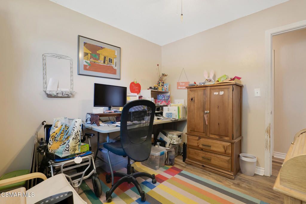 Image 20 of property listing at 1102 Ayers Avenue, Ojai, CA 93023
