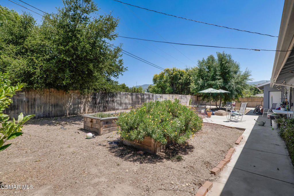 Image 21 of property listing at 1102 Ayers Avenue, Ojai, CA 93023