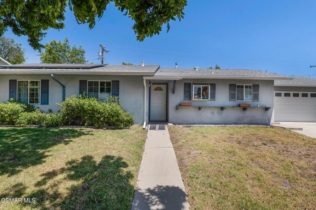 Image 4 of property listing at 1102 Ayers Avenue, Ojai, CA 93023