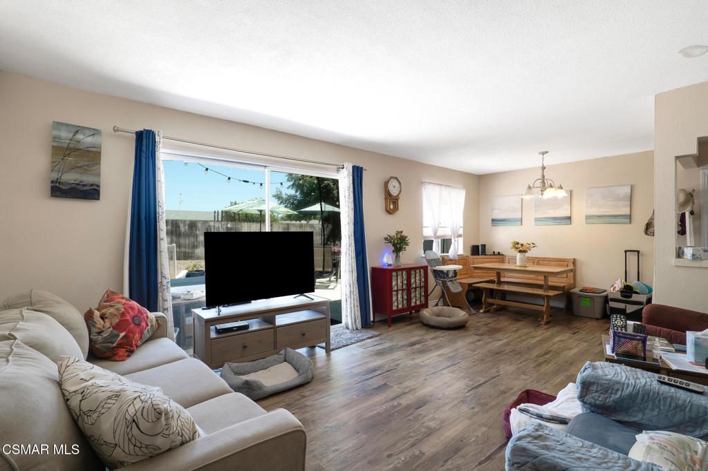 Image 5 of property listing at 1102 Ayers Avenue, Ojai, CA 93023