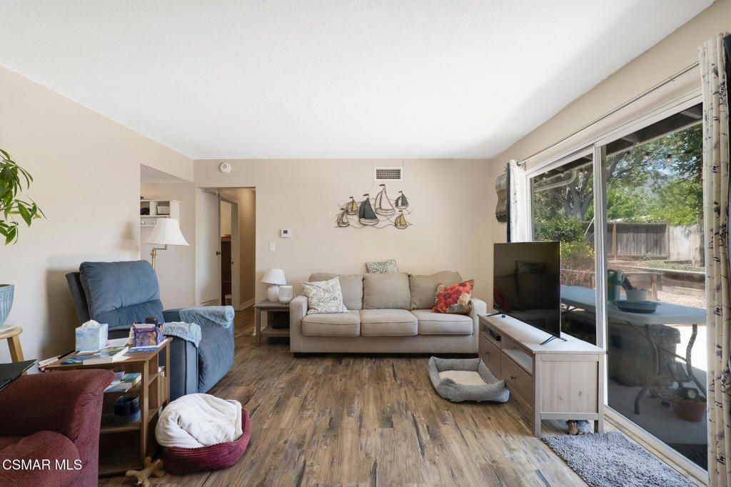 Image 6 of property listing at 1102 Ayers Avenue, Ojai, CA 93023