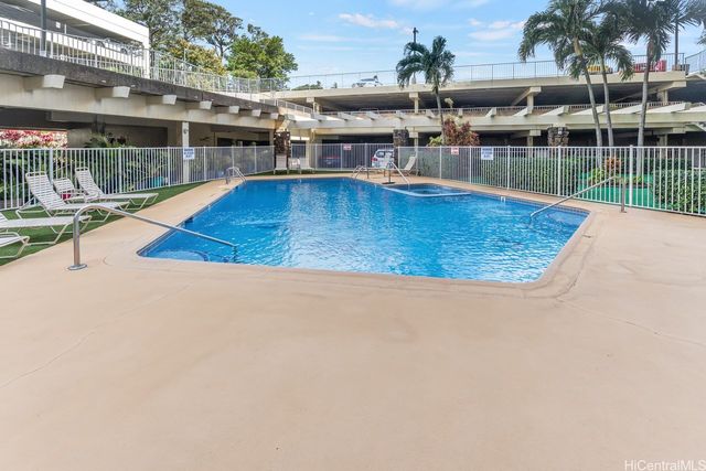 98-450 Koauka Loop 1403, Aiea, HI 96701