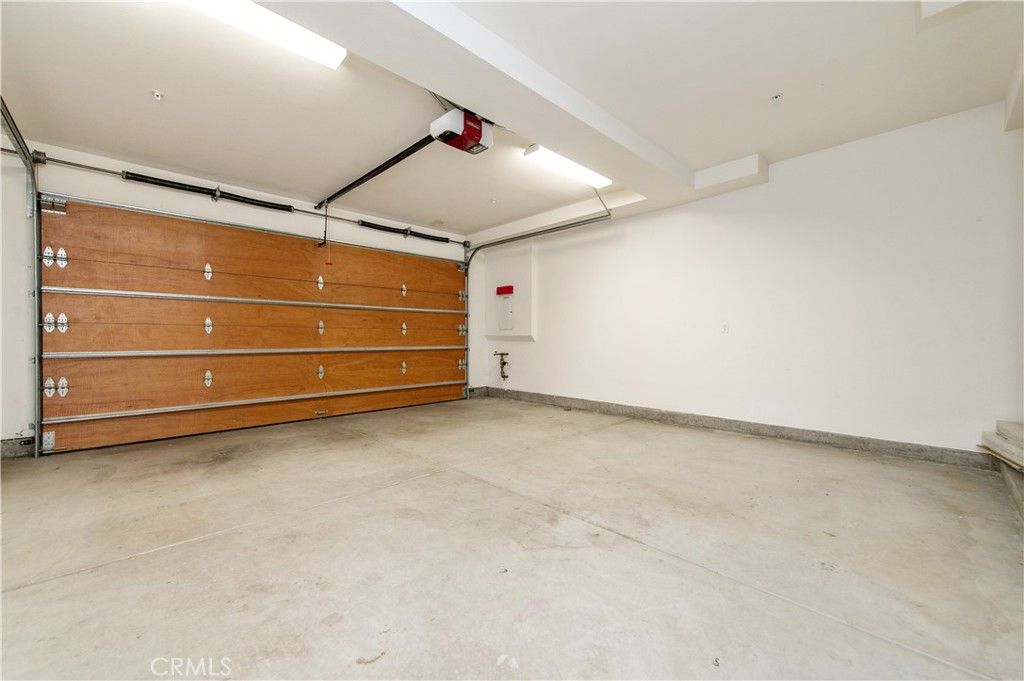 Image 20 of property listing at 105 Tomato, Irvine, CA 92618