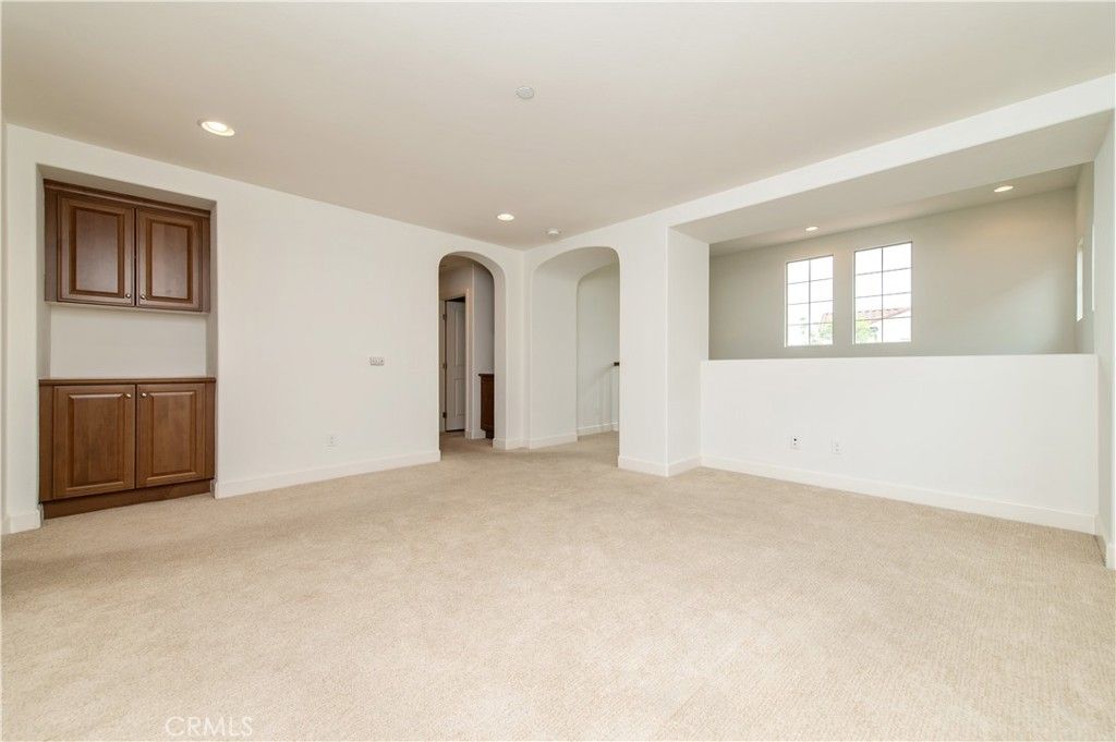 Image 29 of property listing at 105 Tomato, Irvine, CA 92618