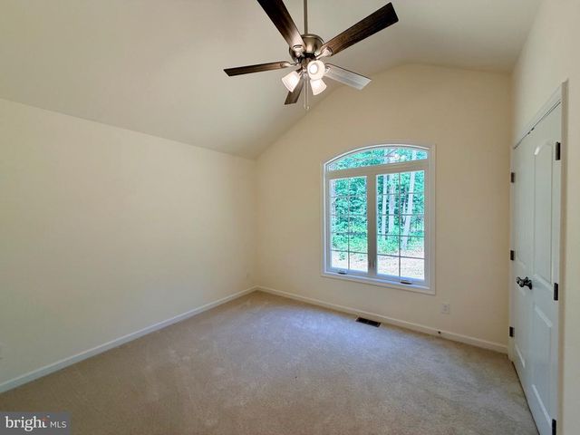 12215 AUTUMN RIDGE LN, Unionville, VA 22567