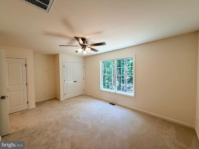 12215 AUTUMN RIDGE LN, Unionville, VA 22567