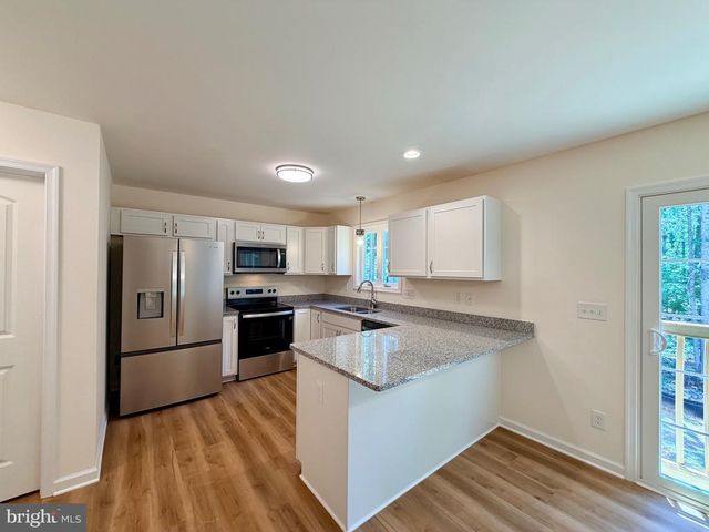 12215 AUTUMN RIDGE LN, Unionville, VA 22567