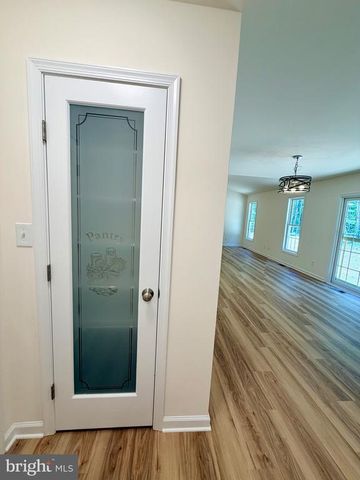 12215 AUTUMN RIDGE LN, Unionville, VA 22567