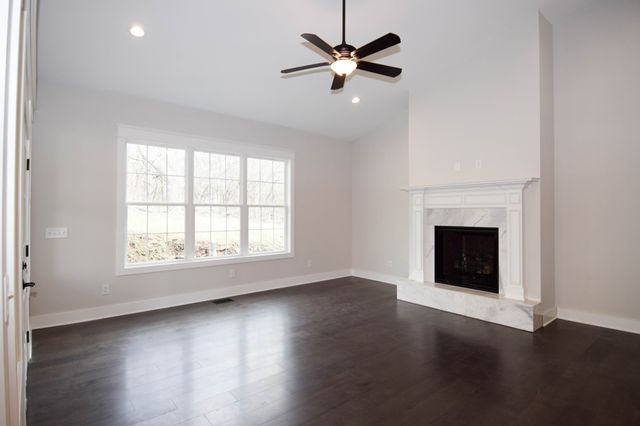 108 Spy Glass Way, Hendersonville, TN 37075
