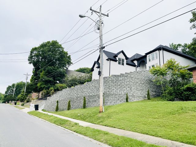 108 Spy Glass Way, Hendersonville, TN 37075