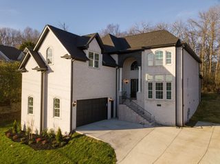 108 Spy Glass Way, Hendersonville, TN 37075