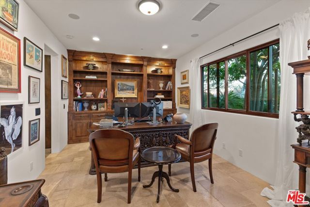 2489 Tuscany Heights Drive, Palm Springs, CA 92262