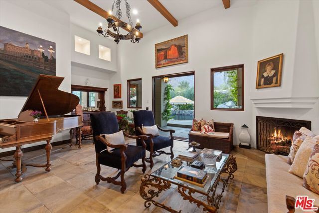 2489 Tuscany Heights Drive, Palm Springs, CA 92262
