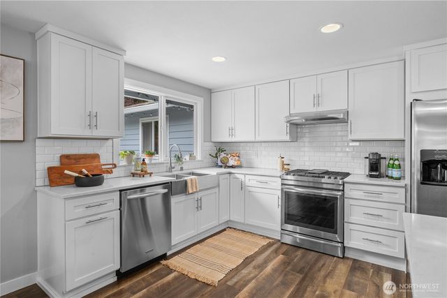 7848 NE 146th Street, Kenmore, WA 98028