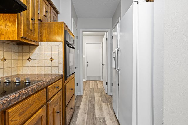 1001 Towne Lake Drive, Longview, TX 75601