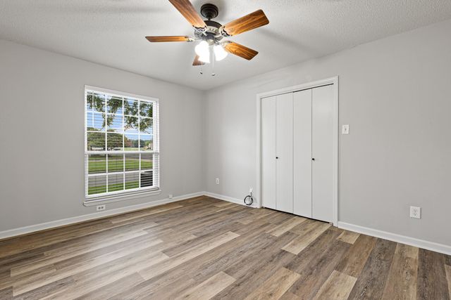 1001 Towne Lake Drive, Longview, TX 75601